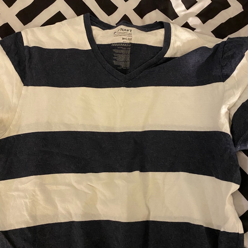 Old navy, v-neck, large